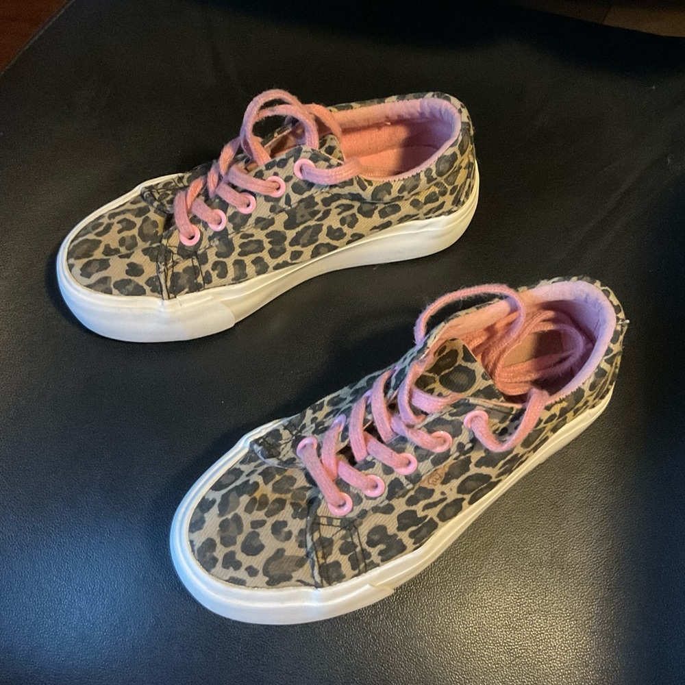 Lamo Cheetah print Shoes for Girls